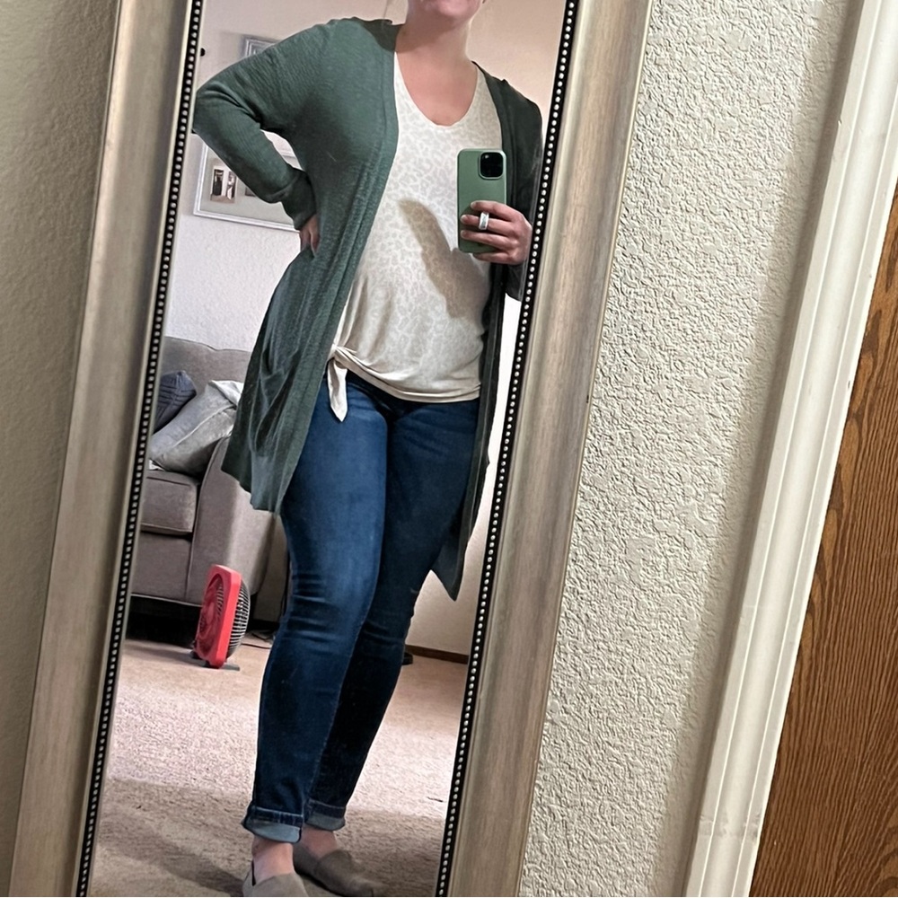 Cardigan - Picture 3 of 3